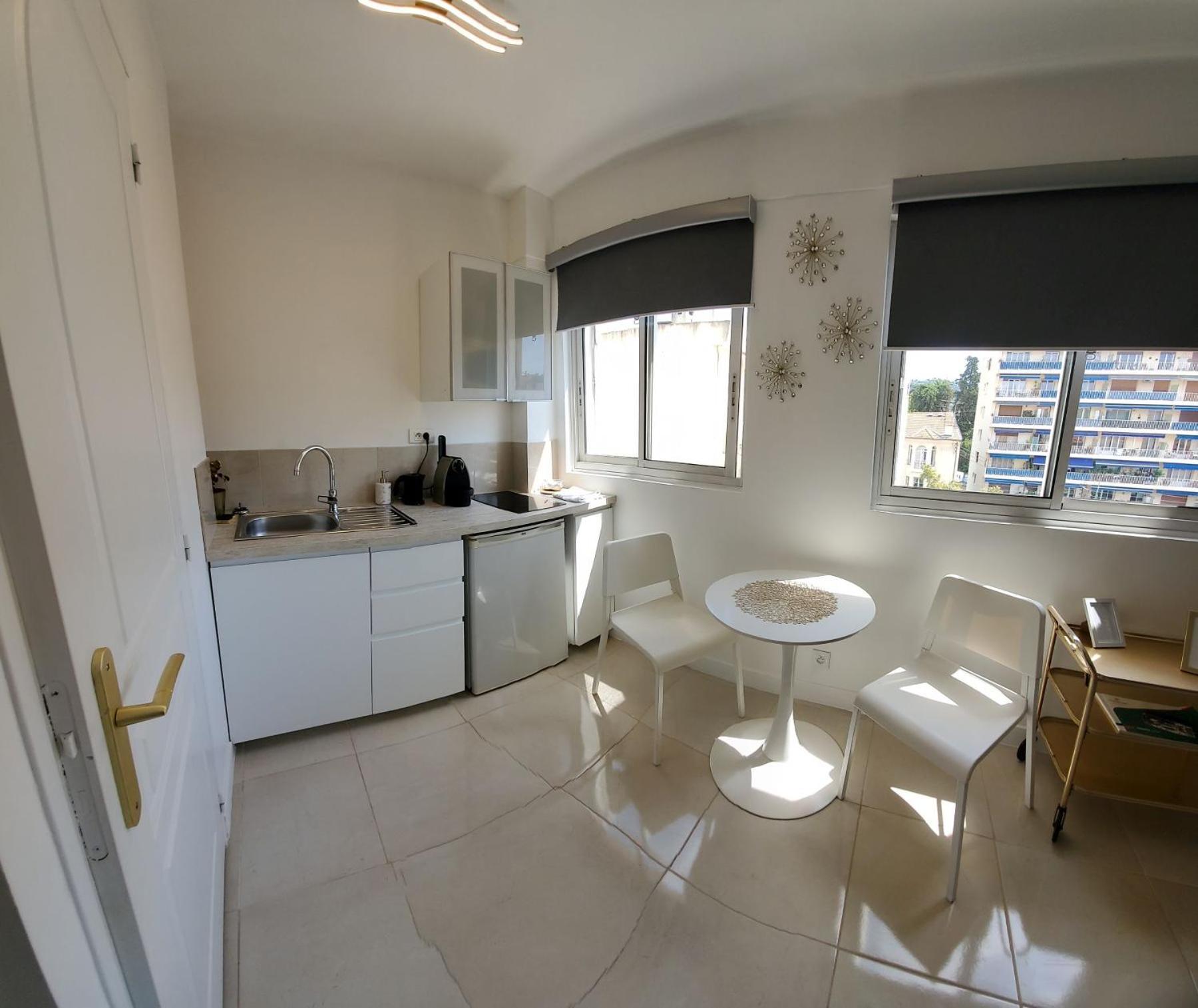 Cannes Carnot 2 Buitenkant foto